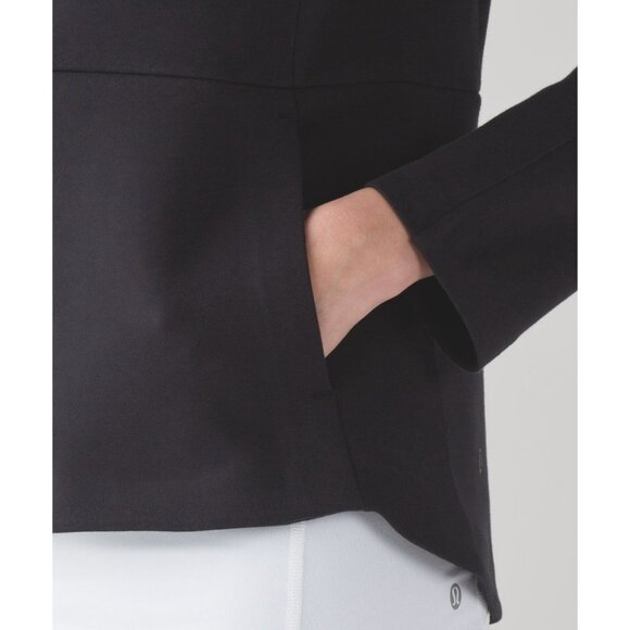 Lululemon Going Places Short Zip Up Jacket Washed Black Size 10 EUC - Picture 3 of 10